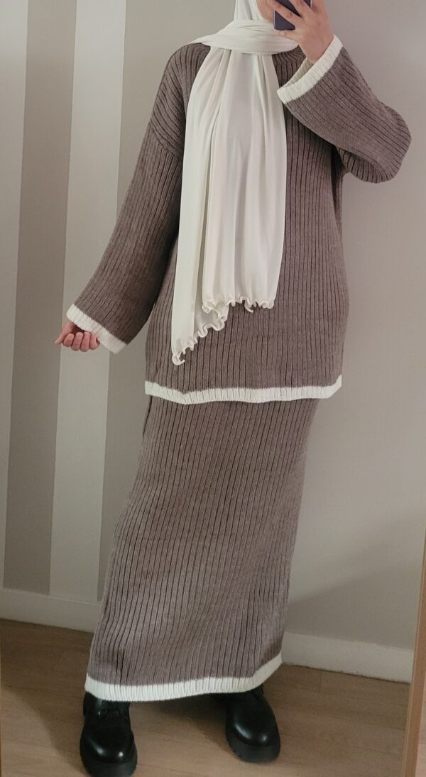 Ensemble jupe en laine taupe