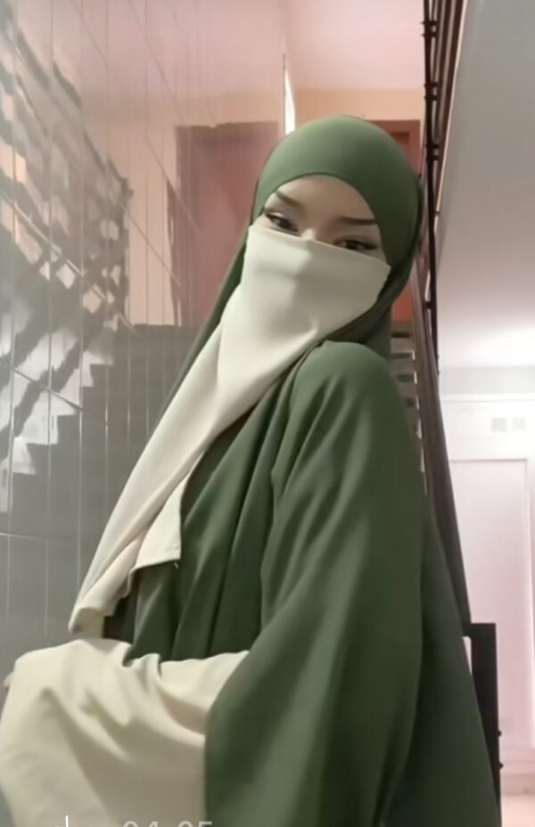 Hakf niqab soie de médine beige clair