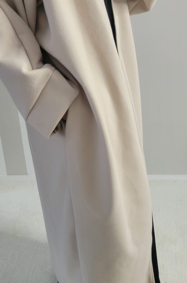 Manteau long en laine beige