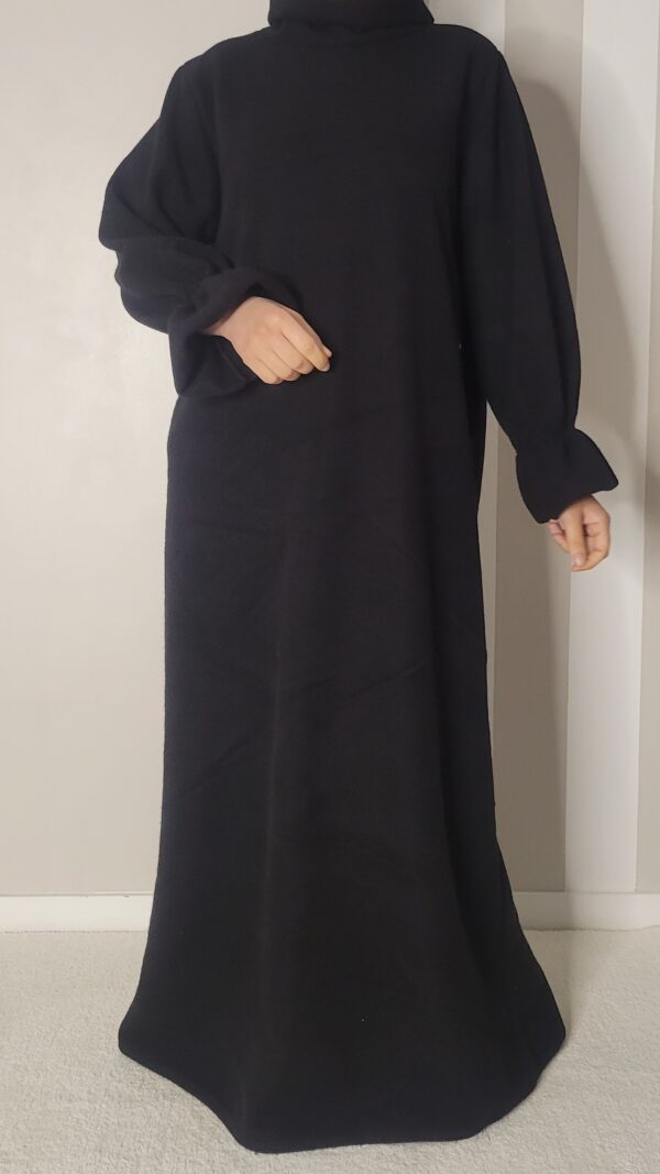 Abaya en laine manches tulipe - abaya d'hiver noir