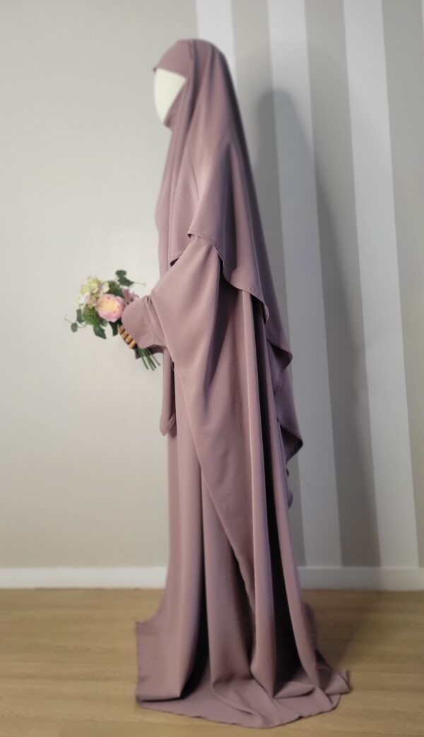 saoudienne et maxi khimar