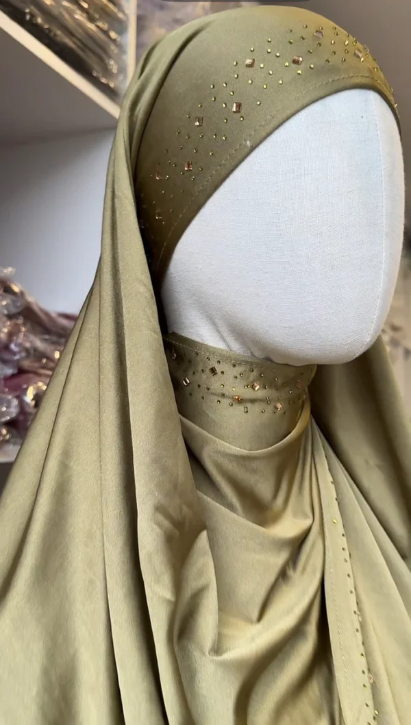 Hijab jersey premium satiné frisé à strass