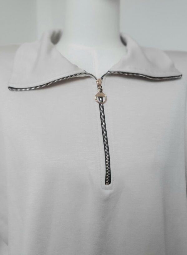 Ensemble jupe et haut zip au col beige