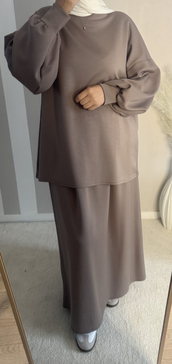 Comfu set : ensemble jupe et haut manches ballon, couleur taupe