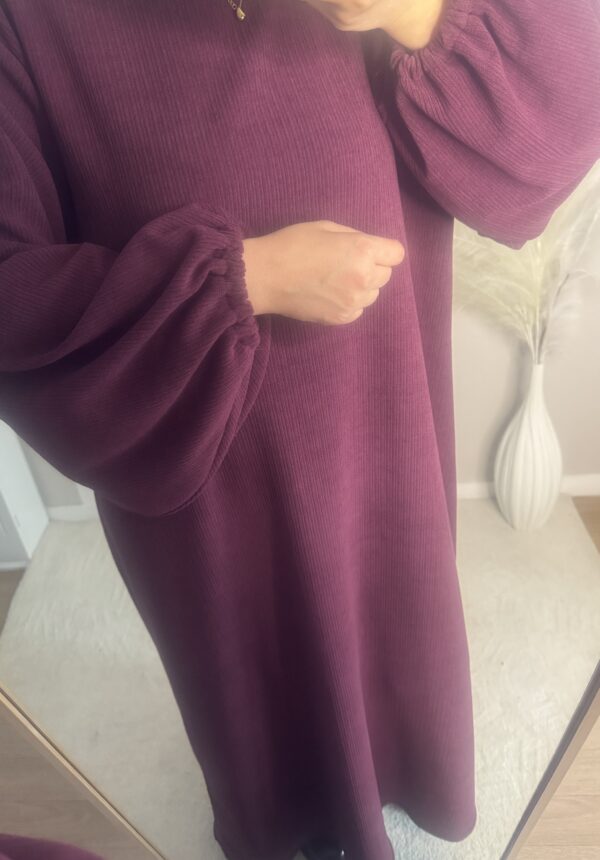 Abaya d'hiver velours manches ballon aubergine