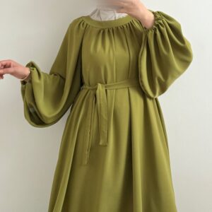 Abaya manches abllon soie de médine vert olive